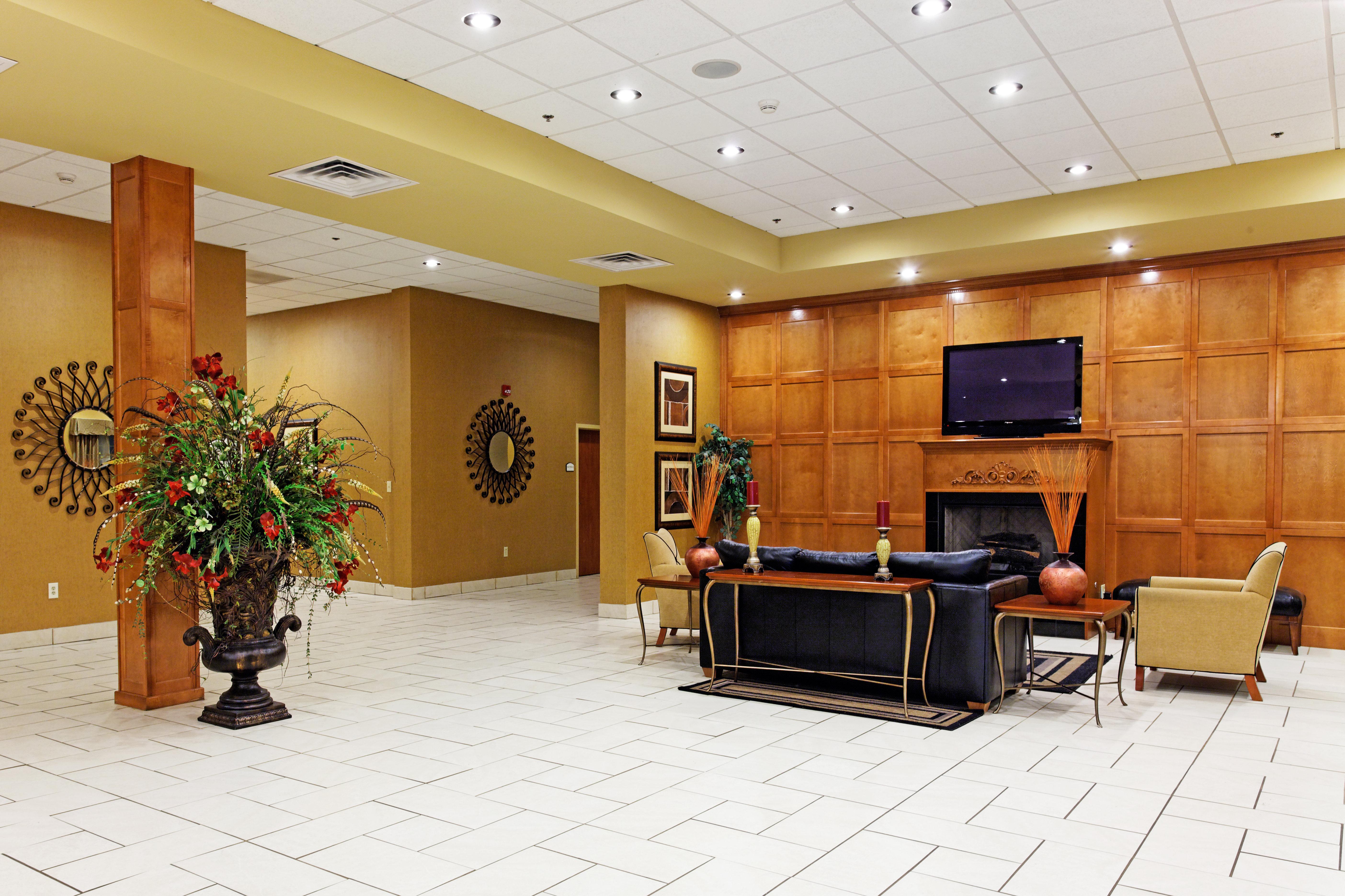Holiday Inn Hotels Batesville By Ihg Exterior foto
