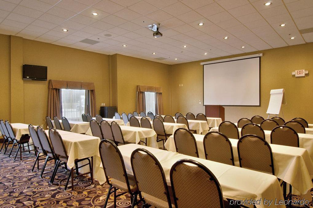 Holiday Inn Hotels Batesville By Ihg Facilidades foto