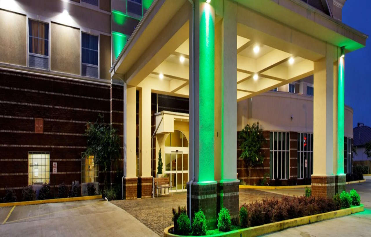 Holiday Inn Hotels Batesville By Ihg Exterior foto